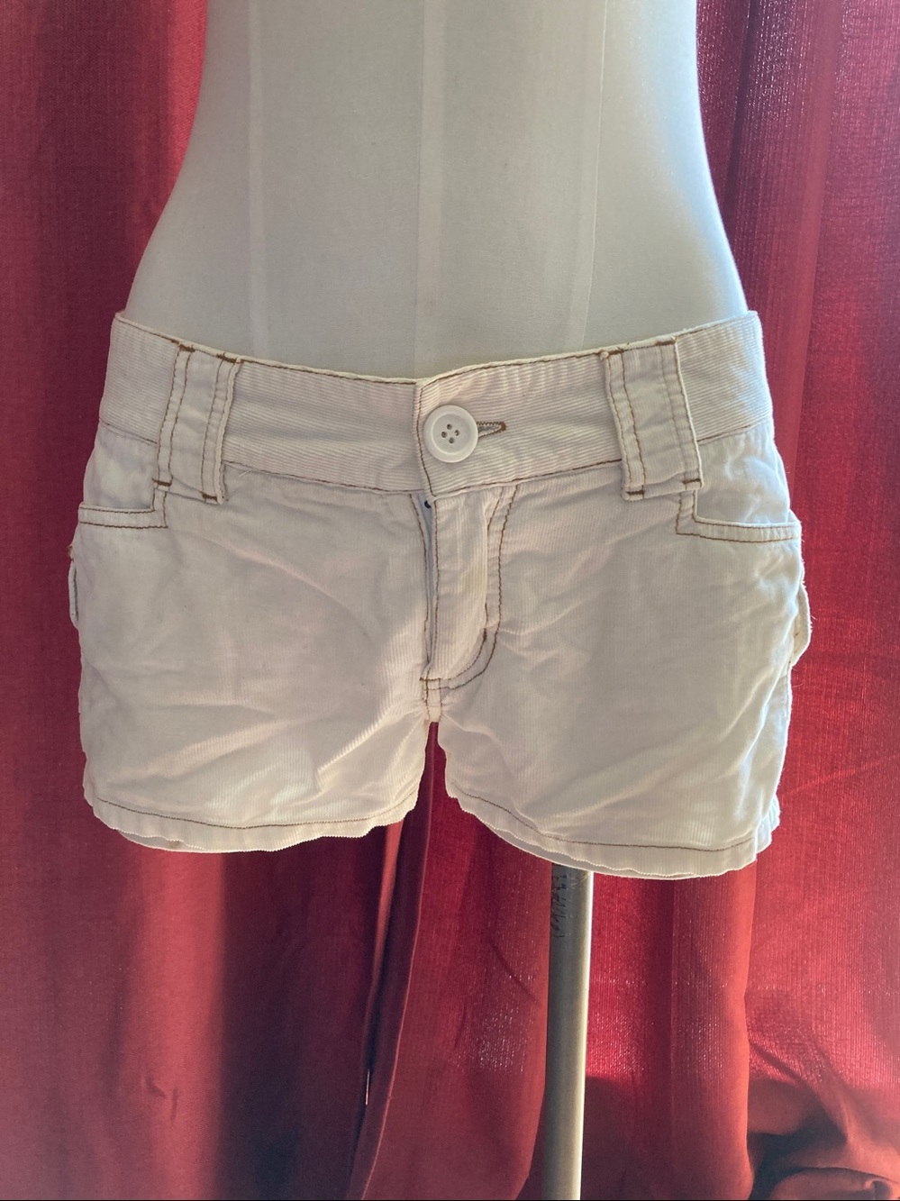 Roxy shorts, size 3